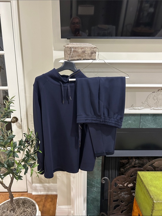 SPANX Pants - FINAL - Spanx Navy Set - Like New-
XL Top - Psnts Large